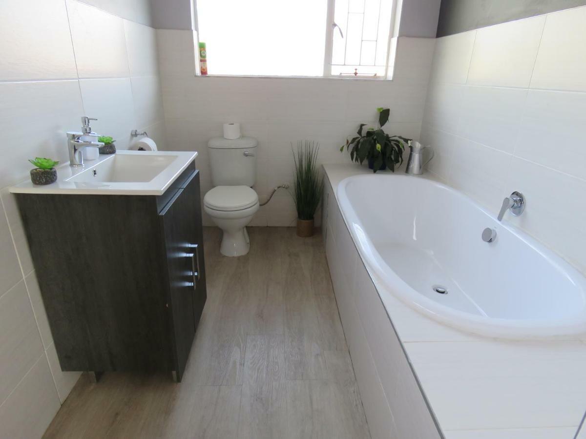 Koraalboom Guesthouse Wolseley Kültér fotó